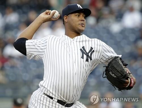 KBO's Landers sign ex-MLB pitcher Ivan Nova