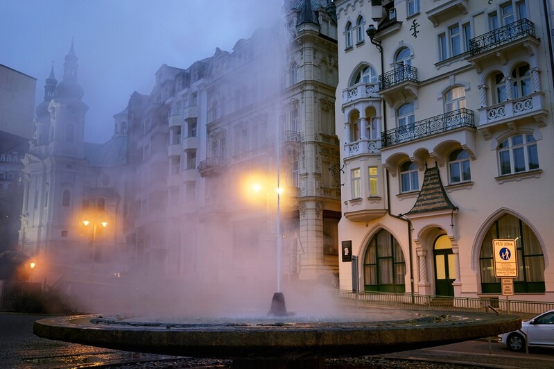 [imazine] 돌아온 프라하의 연인들 ③ 단풍, 온천 그리고 유럽속 동화마을