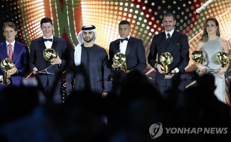 음바페·레반도프스키, 월드컵 축구 2년 주기 개최에 반대