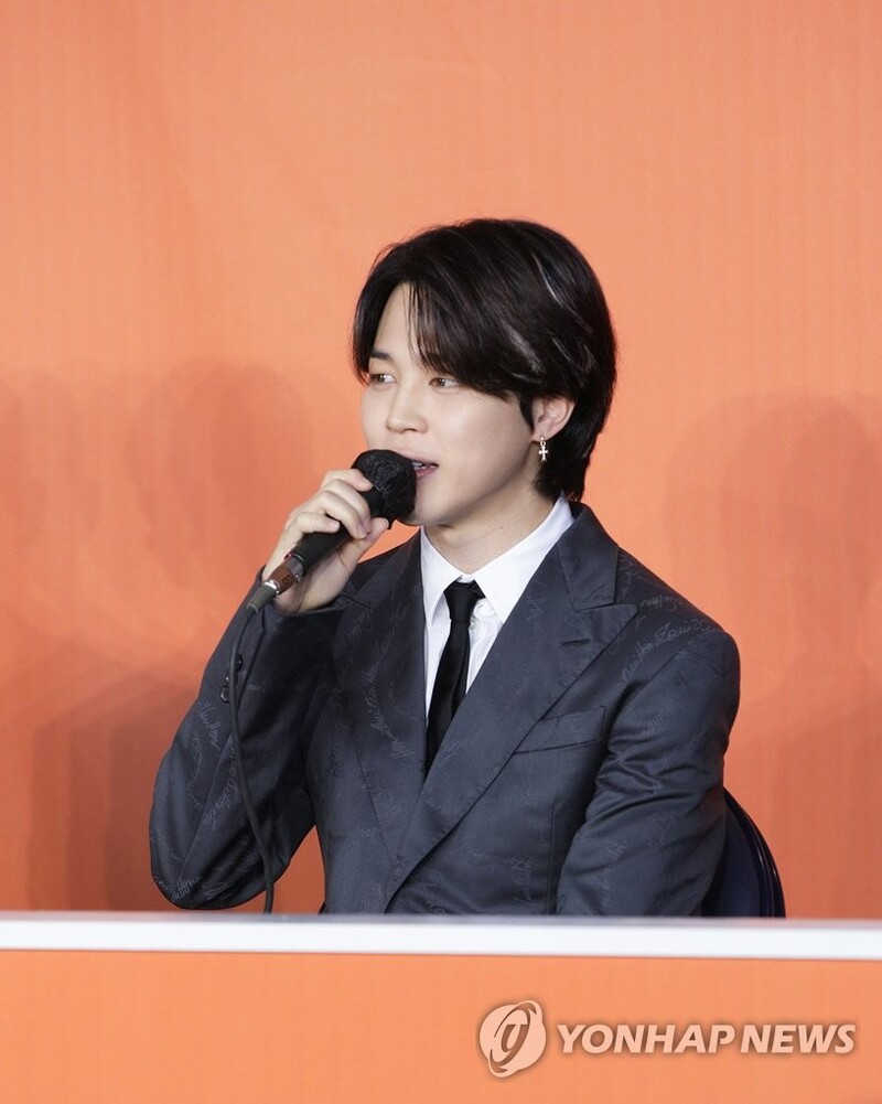 "방탄소년단 영향력 실감"…BTS 지민 찾은 제주 거리 '들썩'