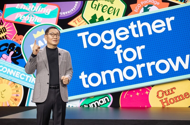 Samsung vice chairman stresses personalized, seamless, sustainable tech in CES speech