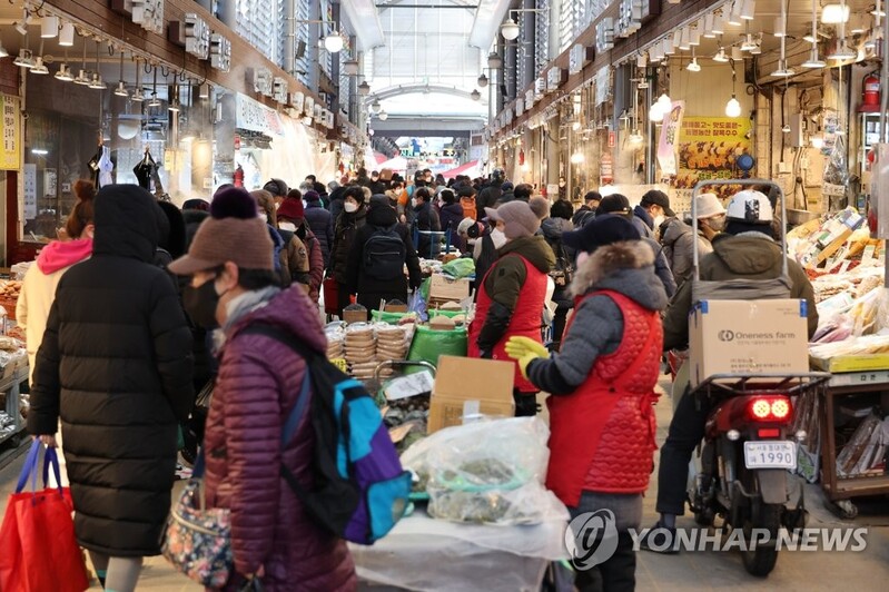 농식품부, 설 성수품 수급 점검…"배추 정부비축물량 방출"