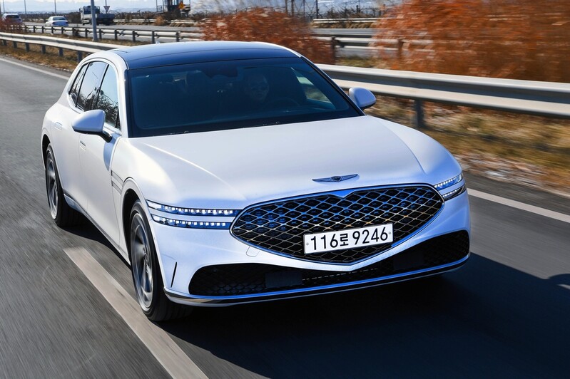 Genesis eyes 10 pct increase in global sales this year