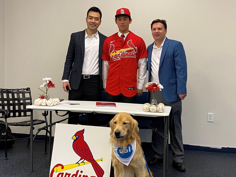 S. Korean teenager Cho Won-bin signs with St. Louis Cardinals