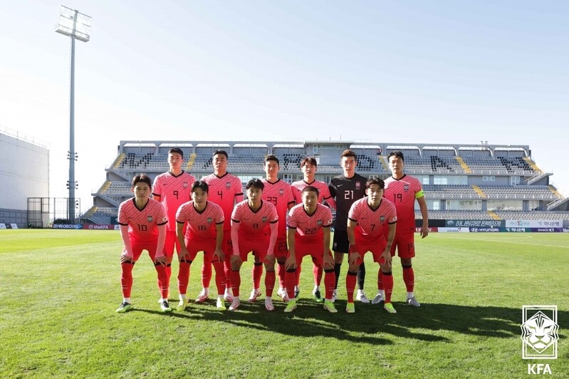 Injured Premier Leaguers Son, Hwang temporarily left off S. Korean team for World Cup qualifiers