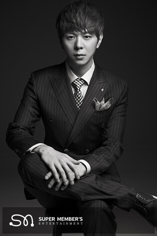 ZE:A’s leader Moon Joon-young, to hold online fan meeting for 12th debut anniversary
