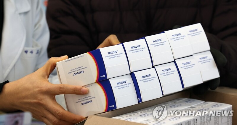 Gov't to lower age of eligibility for COVID-19 treatment pills from 65 to 60: PM