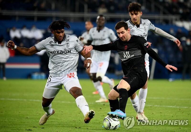 '메시 복귀' PSG, 리그 13경기 무패 선두 질주…라모스 골맛
