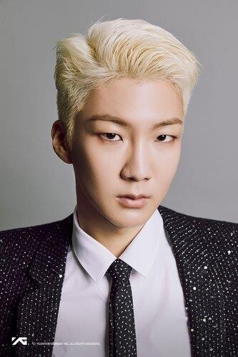WINNER's Lee Seung-hoon tests positive for coronavirus