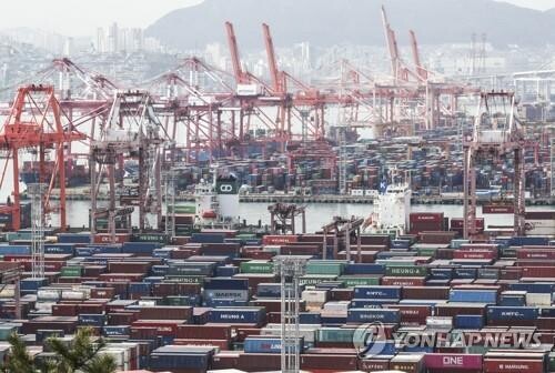 Growth of S. Korean exports forecast to slow in Q1