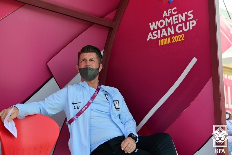 S. Korea coach calls draw vs. Japan at women's football tourney 'confidence boost'