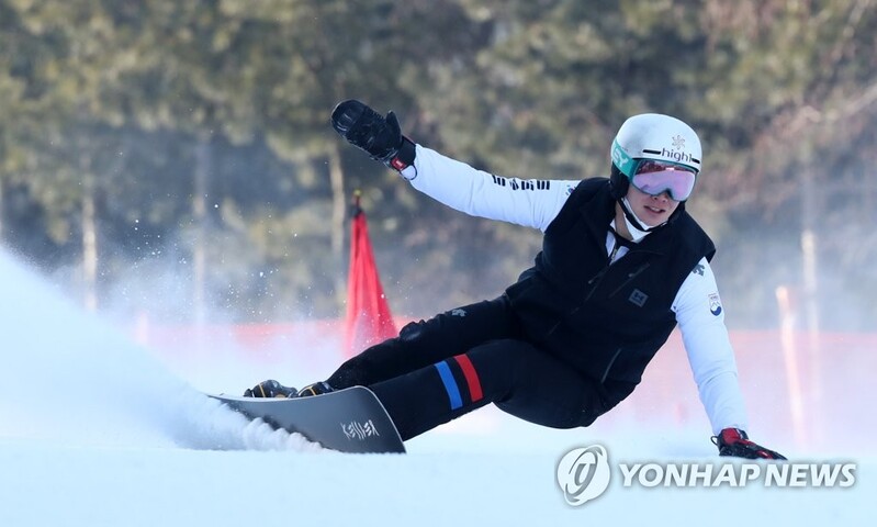 Reigning Olympic snowboarding silver medalist eyes gold in Beijing