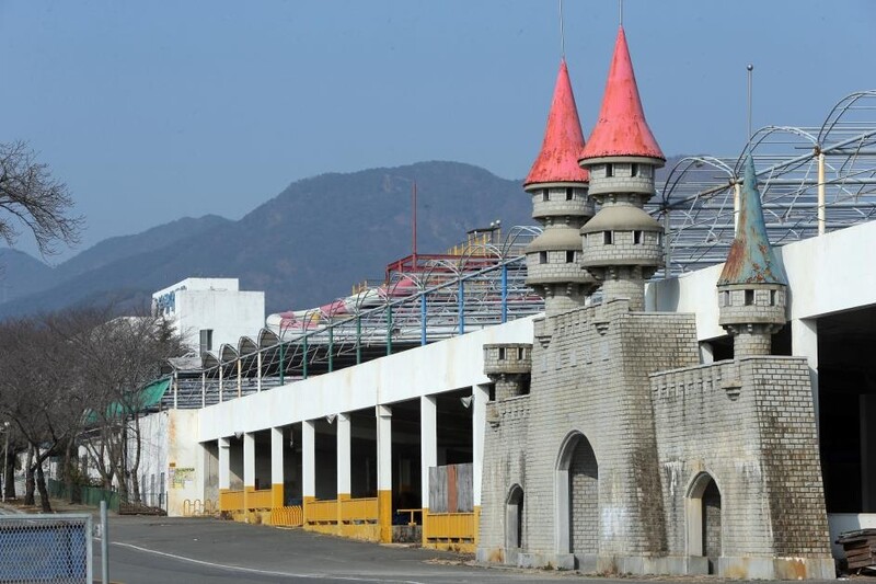 '워터파크' 원조 창녕 부곡하와이 언제 다시 문 열까