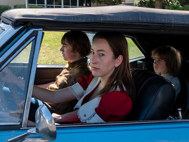 설레고 불안한 청춘의 뜨거운 여름날…영화 '리코리쉬 피자'