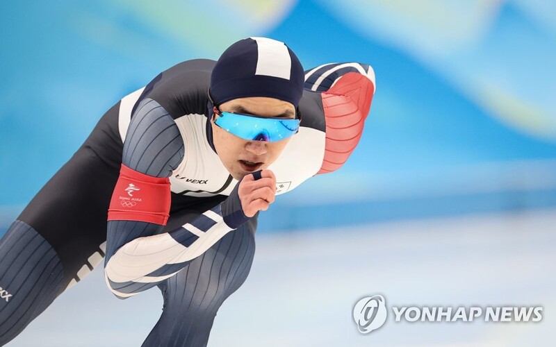 (LEAD) (Olympics) Speed skater Cha Min-kyu wins silver medal in men's 500m