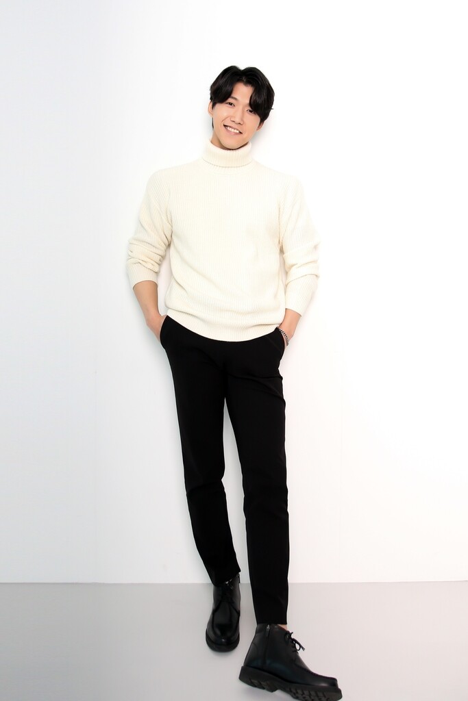 '내일은 국민가수' 이주천, 스토리앤플러스 전속계약