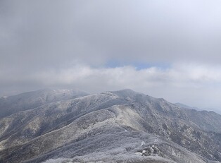 [K-Geography] Snow-covered Sobaek Mountain