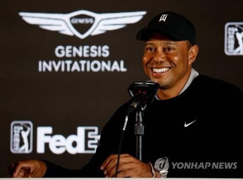 교통사고 1년 맞은 우즈 "복귀하겠지만, 언젠지는 나도 몰라"