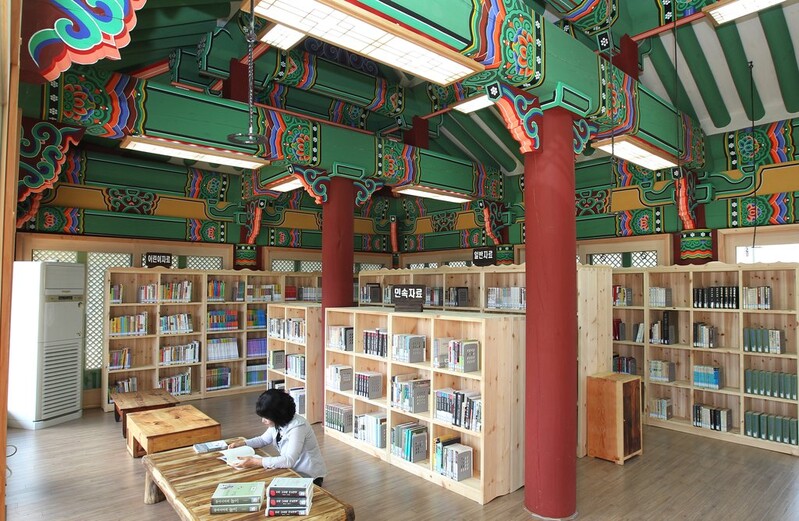 강릉시, 스마트도서관 구축…북 큐레이션 운영