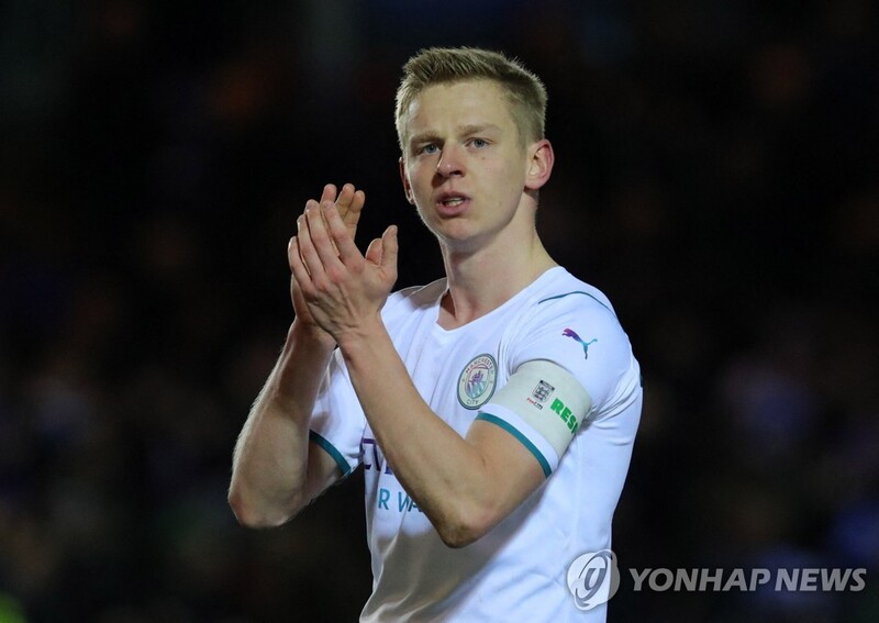 [우크라 침공] 맨시티, FA컵 경기서 우크라 출신 진첸코에 주장 완장