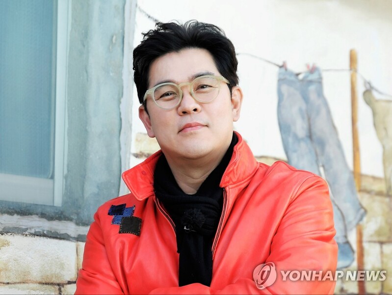 개그맨 김용만 확진…박명수 자가키트 양성에 스케줄 취소