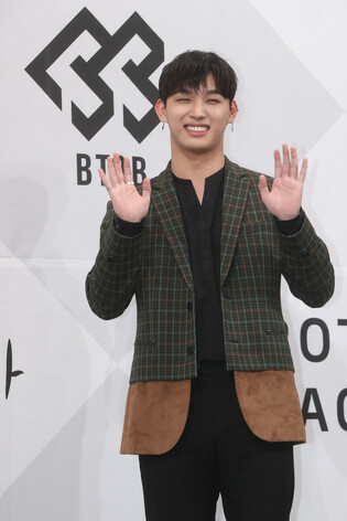 BTOB’s Im Hyun-sik tests positive for COVID-19