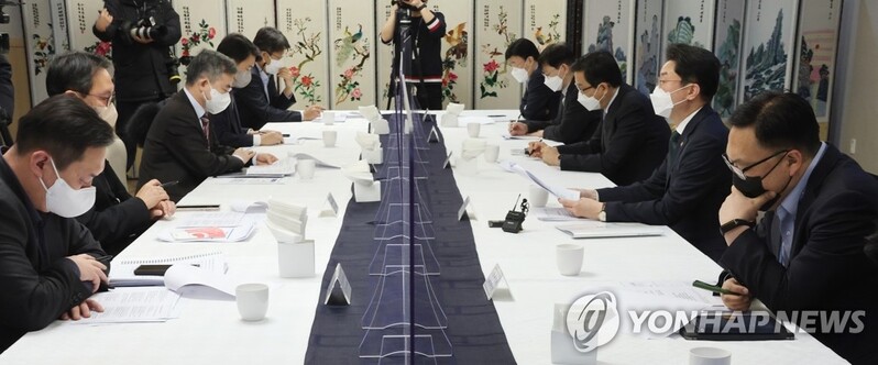 Higher inflation may be prolonged amid soaring energy prices: BOK