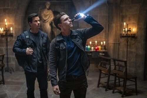 베트남, 남중국해 중국 영해 표시 할리우드 영화 상영 금지