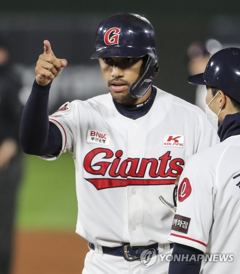 롯데 출신 마차도, MLB 시범경기 개막전서 1볼넷 1득점