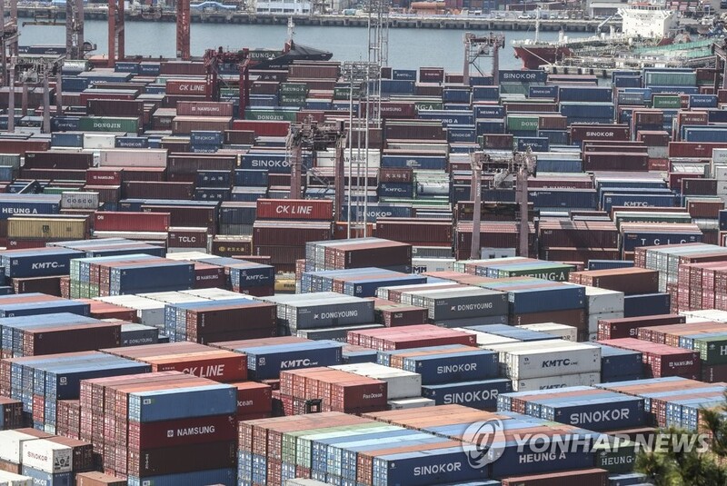 Exports grow 10 pct in first 20 days of March