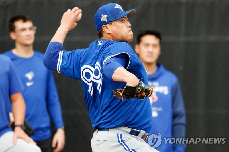 Blue Jays' Ryu Hyun-jin to make spring training debut on 35th birthday