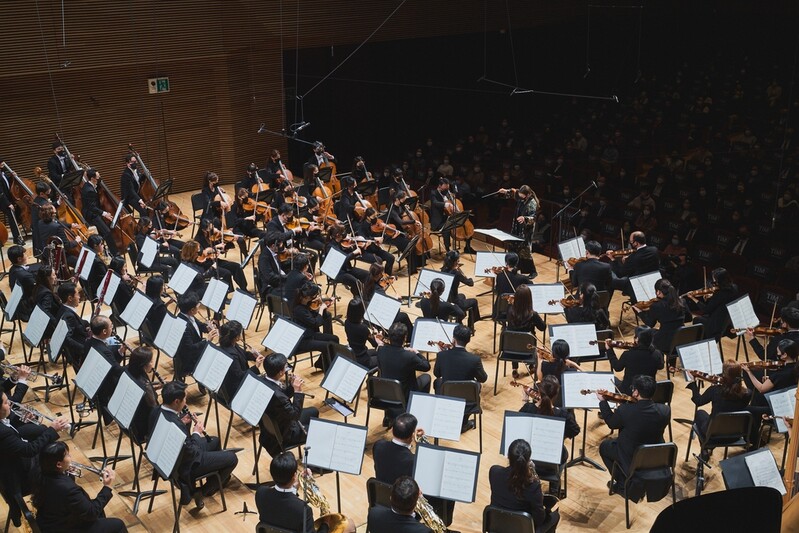폭풍처럼 휘몰아친 음악의 성찬…통영국제음악제 개막공연