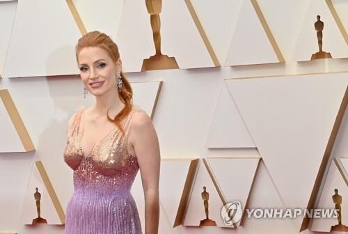 오스카 여우주연상에 '타미 페이의 눈' 제시카 채스테인