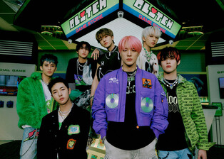 NCT DREAM's 2nd full-length album 'Glitch Mode' becomes successful
