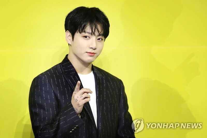 (LEAD) BTS' Jungkook tests positive for COVID-19 in U.S. ahead of Grammys
