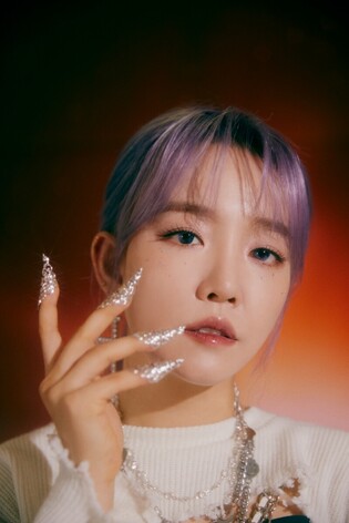 Younha drops 6th Album Repackage today