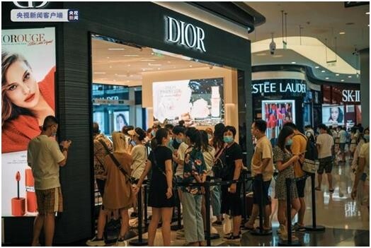 中 싼야 국제면세점 누적 매출액 1천억위안 돌파