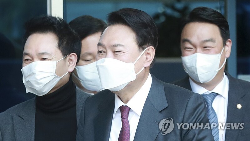 Yoon to meet with young exporters at KITA event