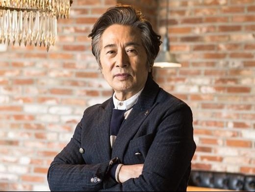 백윤식, '前연인 에세이 판금' 가처분 일부 승소…"사생활 빼야"