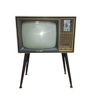 Made in 1966, First TV made in South Korea to be presented in auction... Starting price of 25million won
