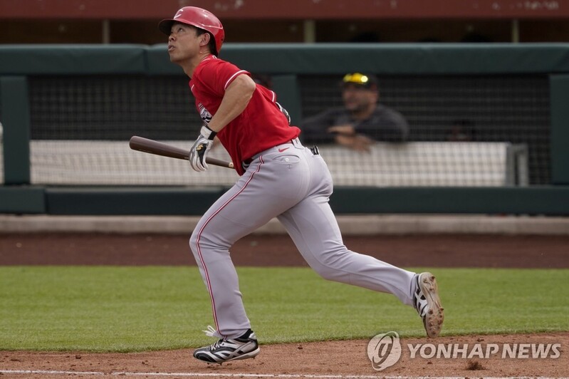 日 안타왕의 추락…아키야마, MLB 신시내티에서 방출