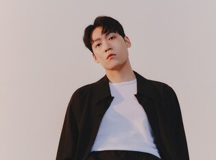 Singer John Park announces to marry non-celebrity girlfriend