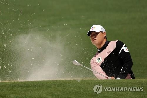 김시우, 마스터스 5년 연속 컷 통과…2R 공동23위(종합)