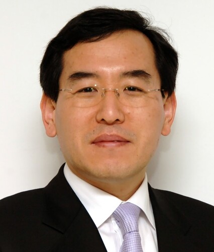 (LEAD) (profile) Bureaucrat-turned-KAIST professor tapped as Yoon's first industry minister