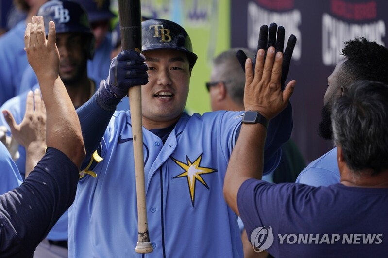 MLB 탬파베이 최지만, 첫 2루타·첫 타점에 멀티 히트