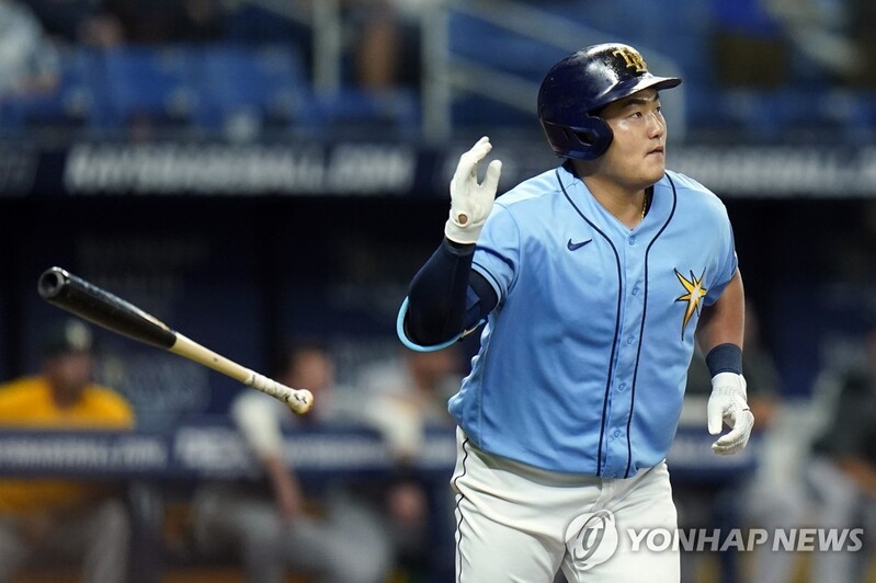 Rays' Choi Ji-man blasts 1st homer of season, extends hitting streak to 4