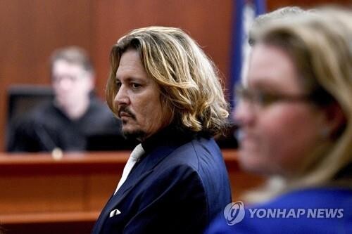 조니 뎁·앰버 허드 명예훼손 재판, 미국서 2라운드 돌입