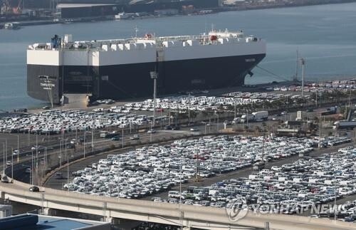 S. Korea's auto exports down 7.7 pct in March amid chip shortage