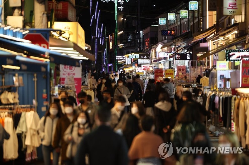 Small biz owners welcome full lifting of social distancing rules, some still concerned