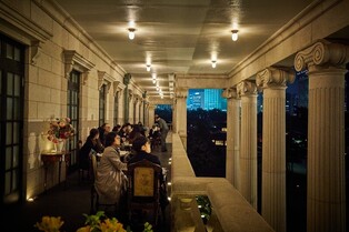 Coffee at western building in Deoksugung palace... "Seokjojeon at Night" continues